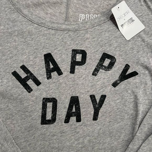 Dreamr Collab Pink VS Happy Day Top - Picture 2 of 3